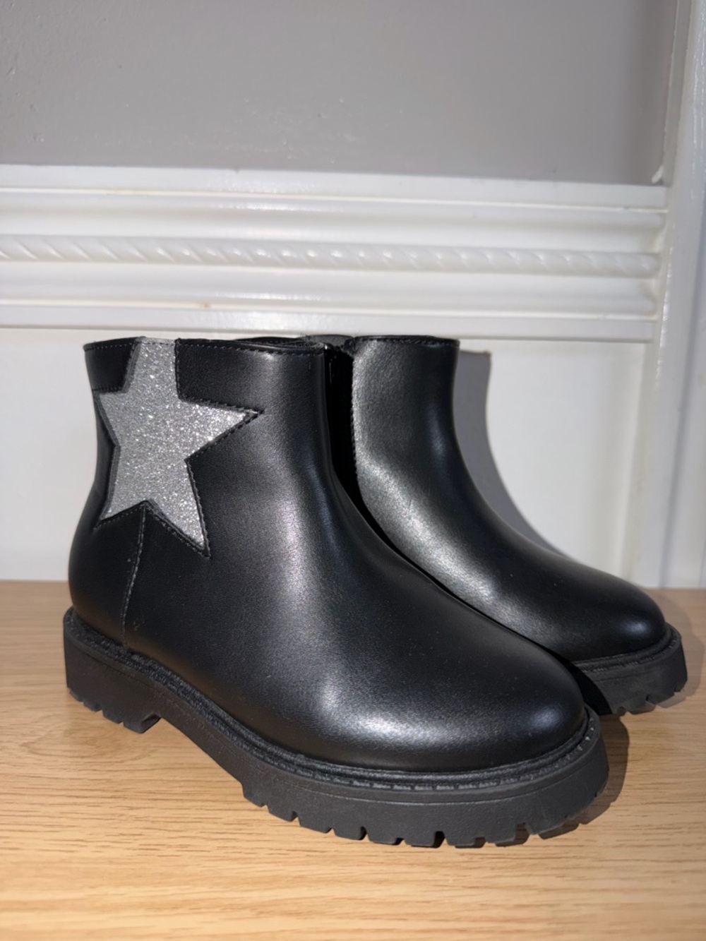 wonder nation Black Boots with Silver Star Accent